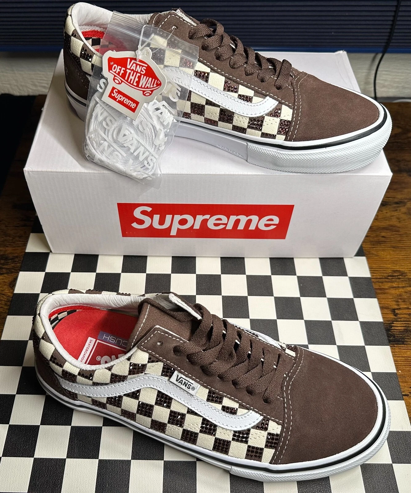 Baskets de patinage anciennes Supreme / Swarovski / Vans ?   Marron   8,5 M   DS