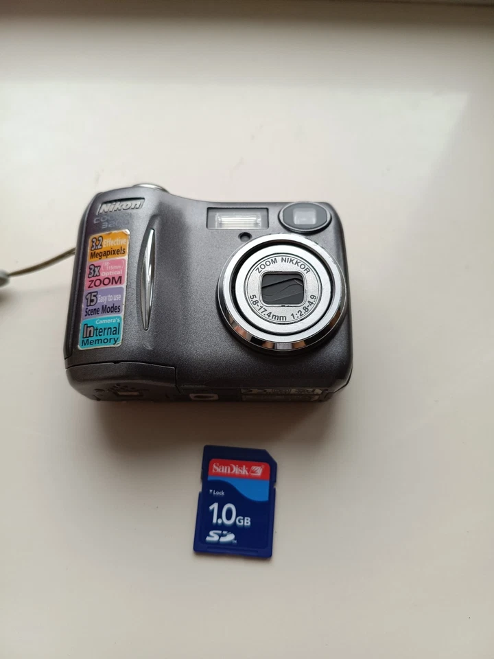 🔥Nikon Coolpix E 3200 Silver 3.2MP digital compact camera🔥WORKing FULL Set🔥 - Image 3 of 4