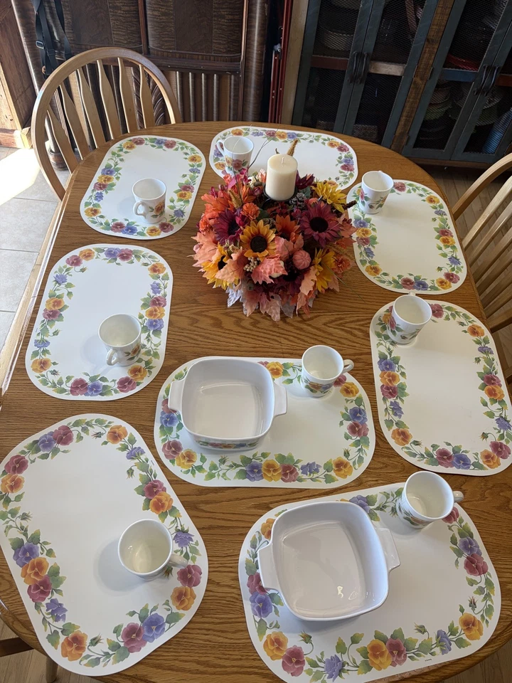 SET Corelle SUMMER BLUSH Double Sided Pansies - Image 2 of 4