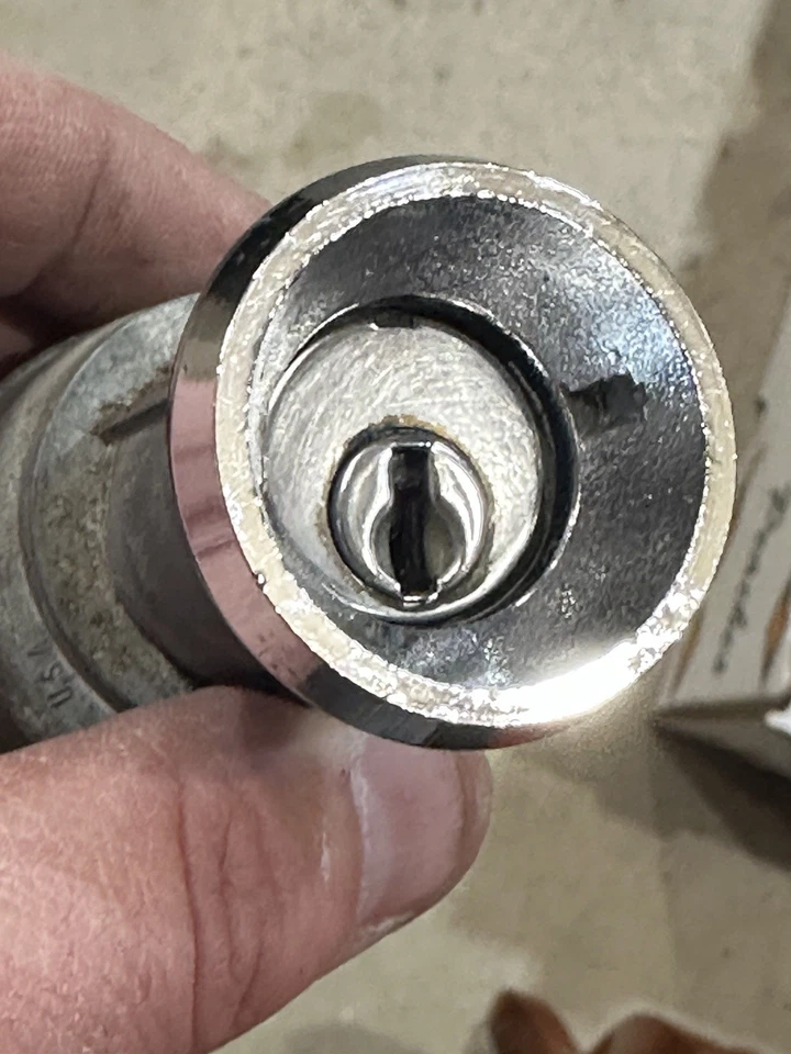 Interruptor de encendido Plymouth Barracuda 1964 bisel cromado Valiant 1965 Mopar 64 65 Foto 2 de 4