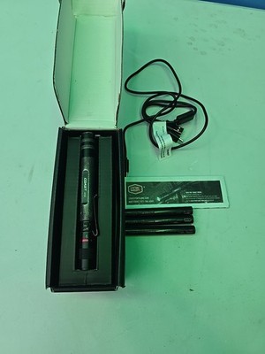 COAST HP3R BLACK Rechargeable LED Penlight  3 EXTRA BATTERIES.READ DESCRIPTION. 