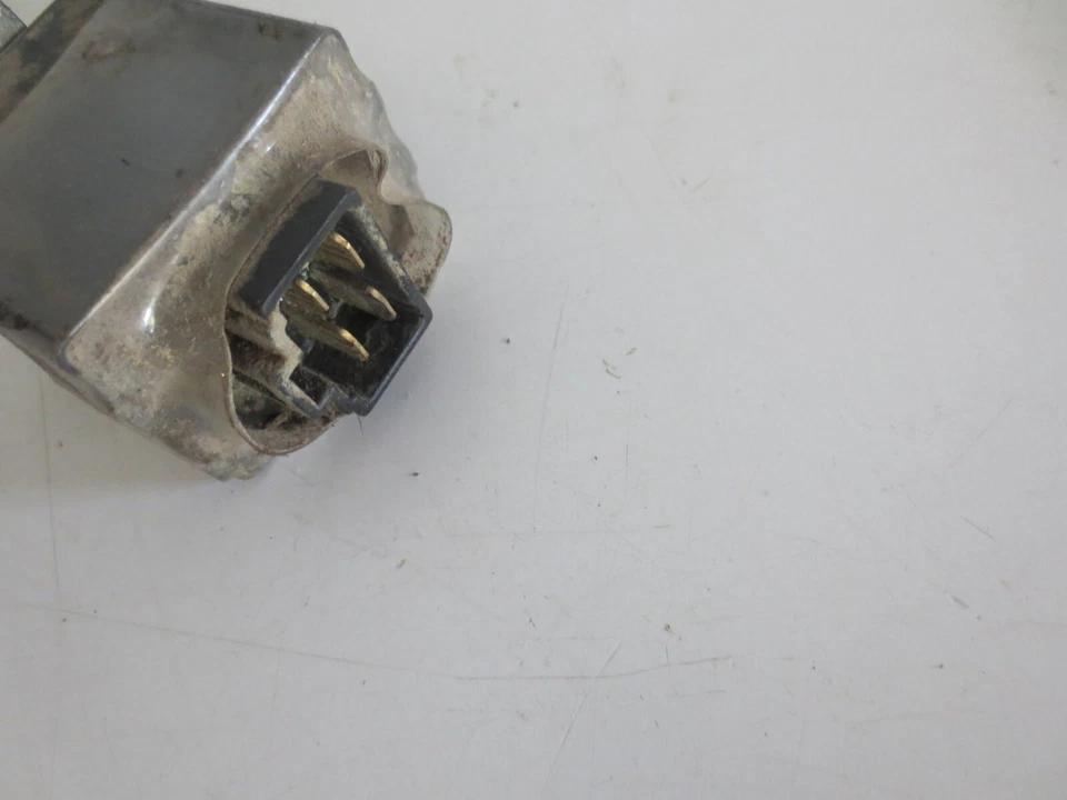 2014 Kubota RTV X900 X 900 Usado OEM Caixa de Relé Diversa - Imagem 2 de 2