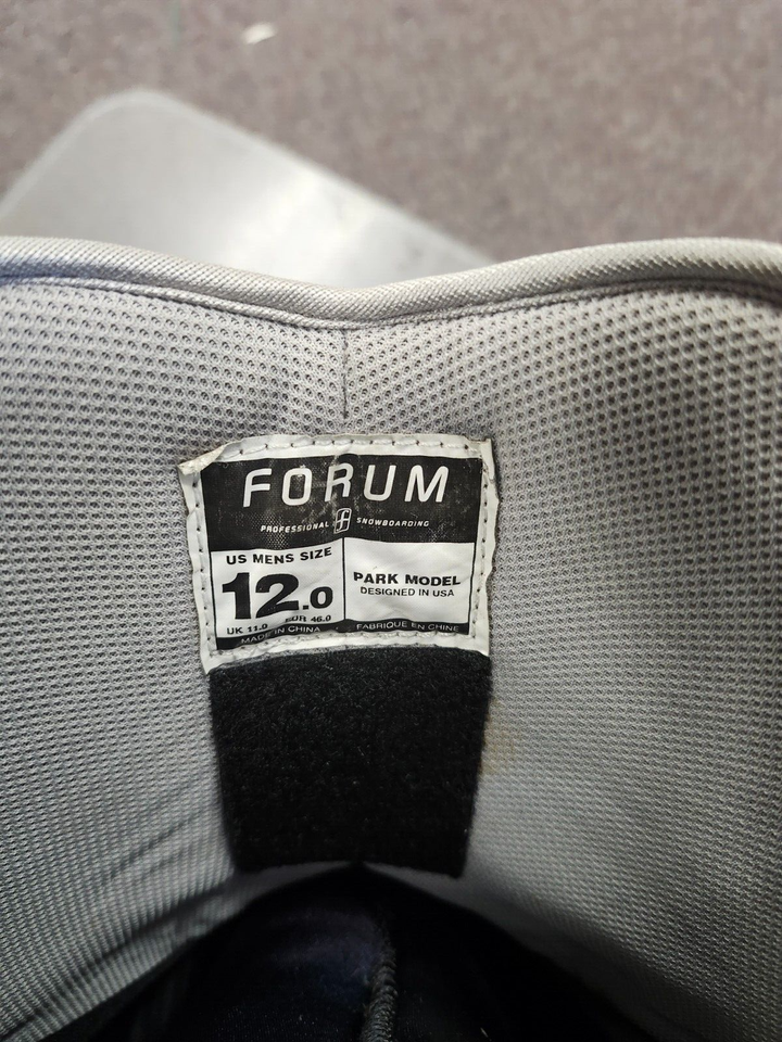 Forum Mens Size 12 Black Snowboard Boots eBay