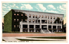 Ludington, MI The Stearns Hotel Exterior View Ivy Street View -A70