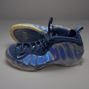 Nike Air Foamposite One “Hologram / Blue” Sneakers | Men’s 10.5 LeBron 13  main image 4