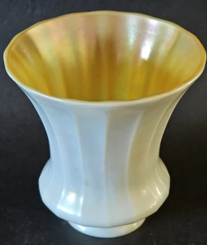 Antique Steuben White & Gold Ribbed Lily Glass Lamp Shade 5" x 4.75"