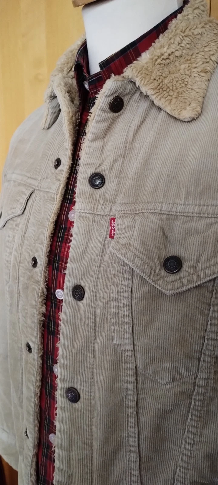 VTG LEVIS 71550 SMALL BEIGE CORDUROY SHERPA TRUCKER JACKET FLEECE LINED CUFFS
