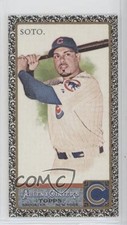 2011 Topps Allen & Ginter's Mini Black Border Geovany Soto #166 00jz