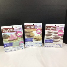 Easy Bake Ultimate Oven Red Velvet Chocolate Chip Cookies Mini Whoopi Pies Mixes