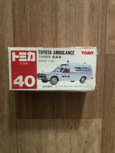 Tomy 40 Red Box Toyota Ambulance F/S Extremely Rare