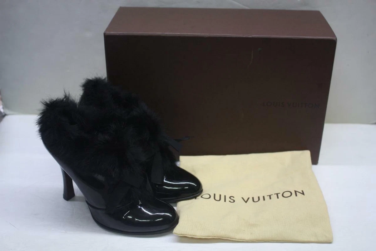 Louis Vuitton Black Patent Leather Fur Trim Booties Shoes Size