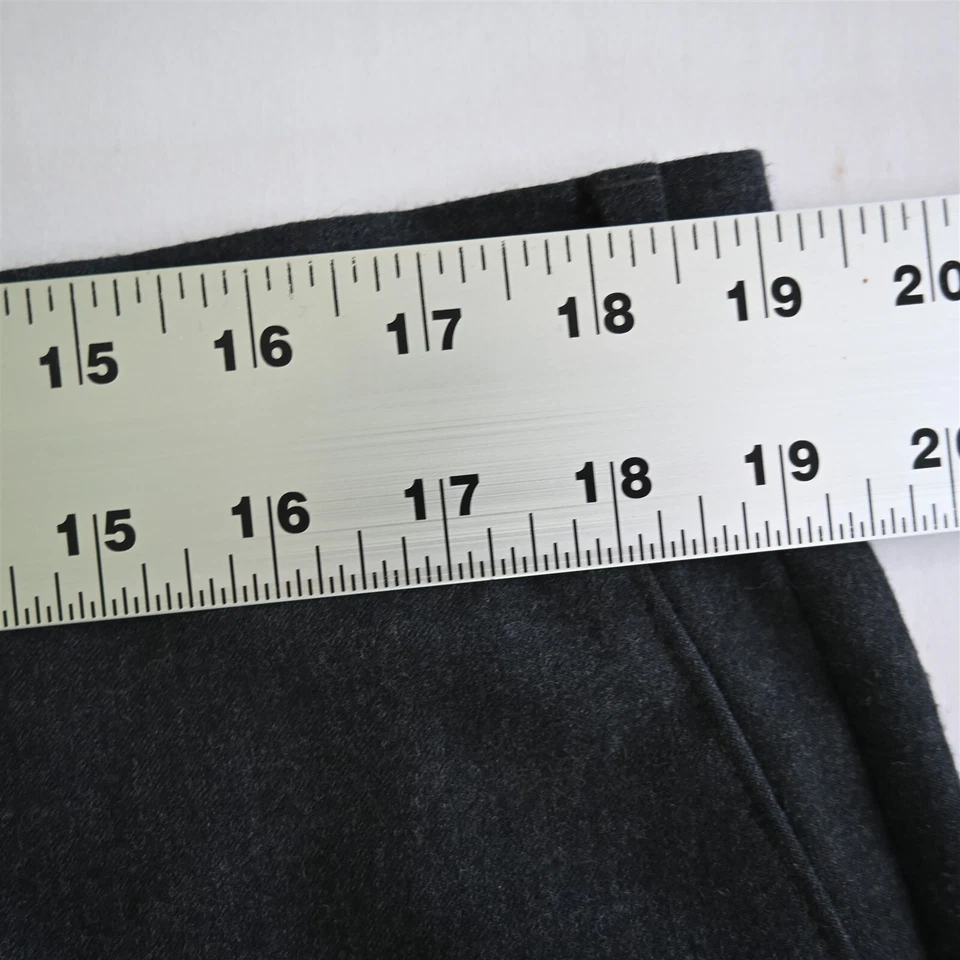 Pantalones de vestir rectos para hombre IZOD 38x30 gris carbón 100 % lana franela frente plano Foto 2 de 4