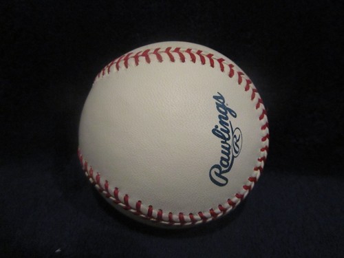 Felix Hernandez Autographed Official Major League (Selig) Baseball - JSA Cert - Picture 3 of 9
