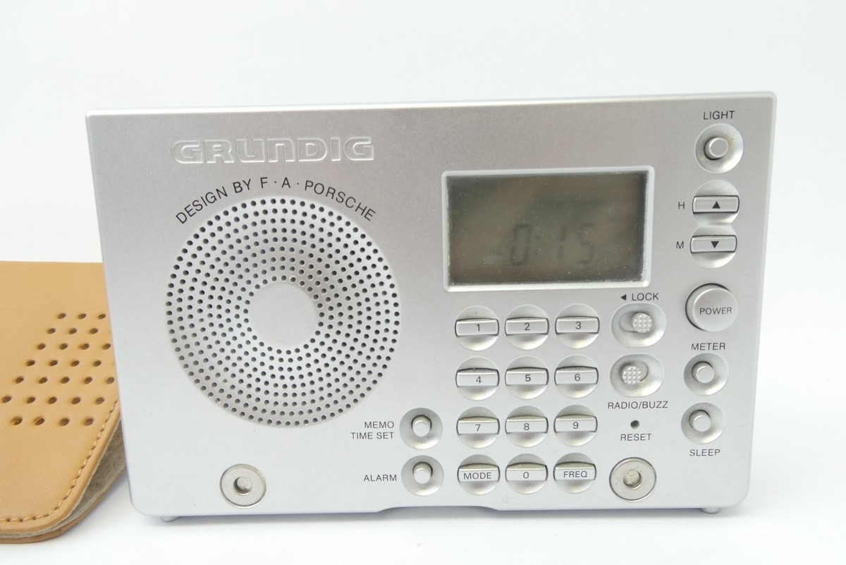 Vintage Grundig Design by FA Porsche model YB-P 2000 AM/FM