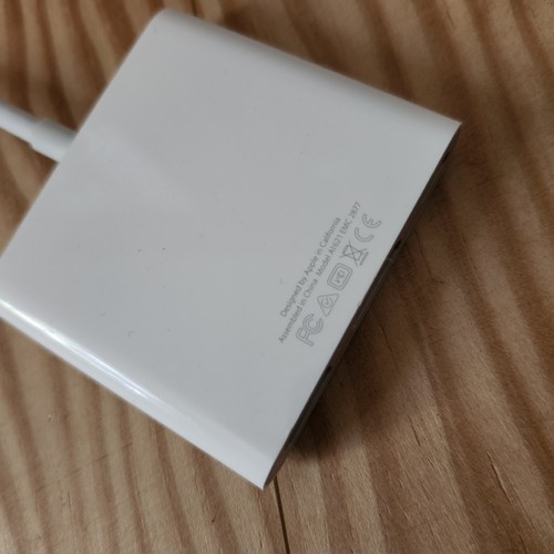 Apple USB-C Digital AV Multiport Adapter for MacBook A1621 HDMI cable - Afbeelding 2 van 6