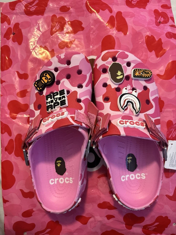 A Bathing Ape Clog ABC Camo Pink Crocs x Bape🩷 W8 - Image 3 of 4