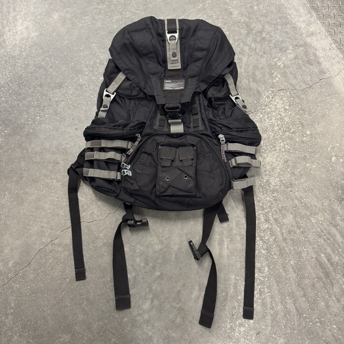 vintage oakley tactical field gear ap backpack | eBay vintage oakley tactical field gear ap backpack | eBay