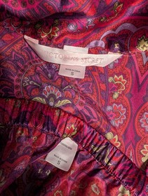 VICTORIA'S SECRET satin Pajama Set Small Paisley Pink MINT CONDITION NWOT