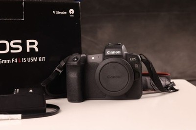 Canon EOS R 30.3MP Digital Camera - Schwarz