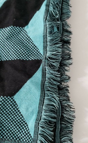 Ivivva Wrap Up And Go Scarf Black Tender Skye Blue Black Cotton Wool - Picture 5 of 7
