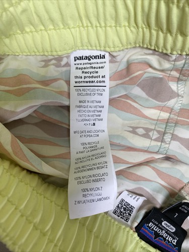 Patagonia Girls' Costa Rica Baggies Shorts Girl's Size L Coast Highway:Tea Green - Picture 6 of 6