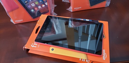 Amazon Fire 7 tablet - Picture 2 of 4