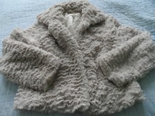 Woman's Size Medium Tan Plush Fleecy Lined Button-less Soft Jacket By Fever