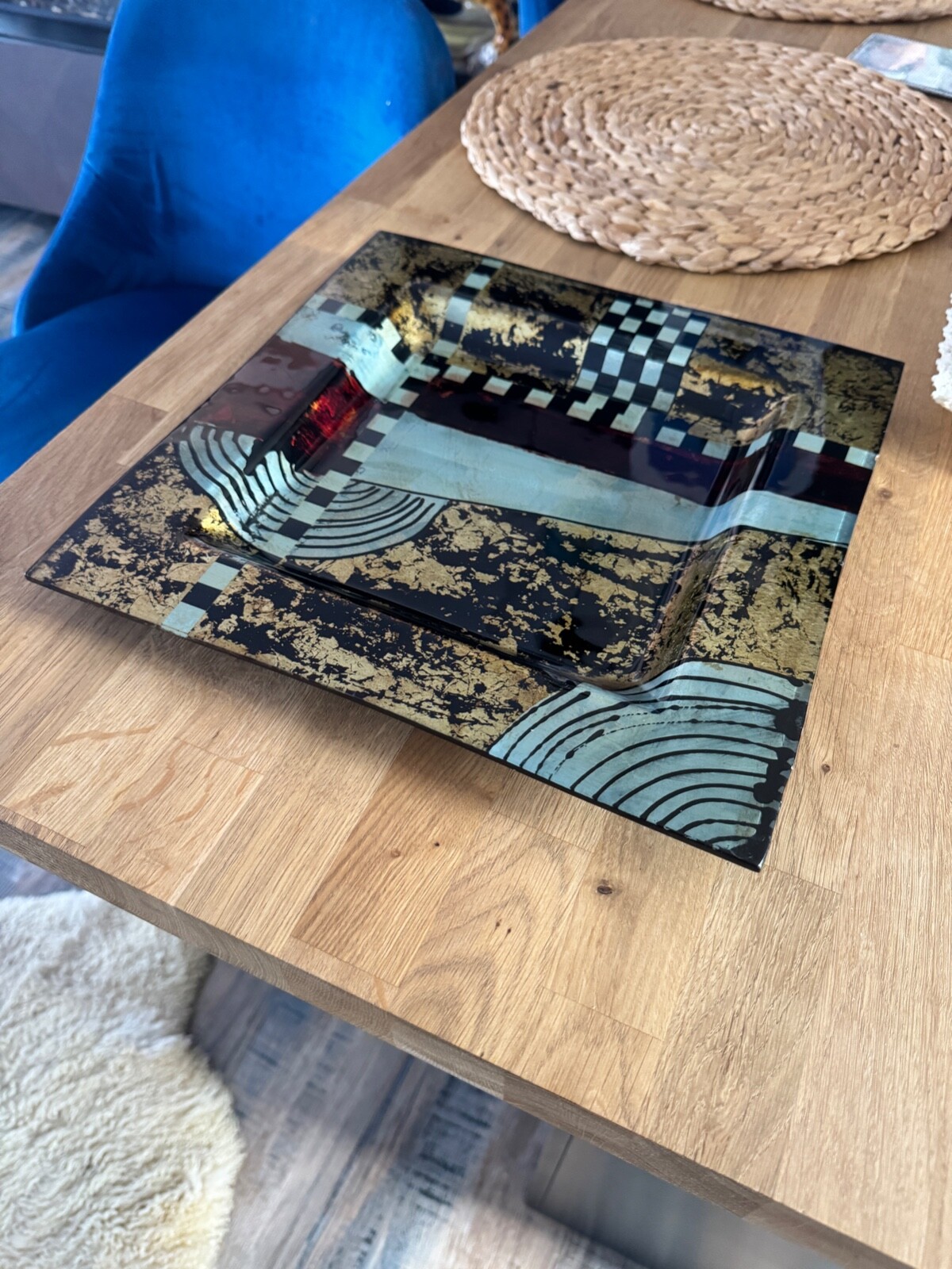 Picture 1 of 3