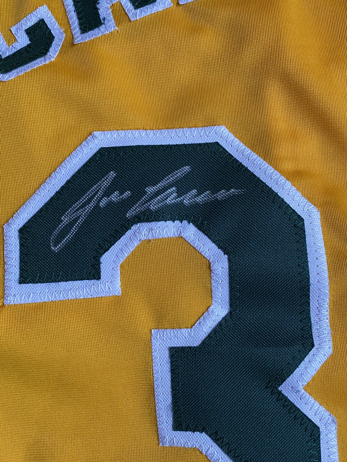 Picture 3 of 6