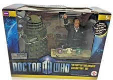 Doctor Who: VICTORY OF THE DALEKS - Action Figure Set - SDCC Exclusive  Ironside