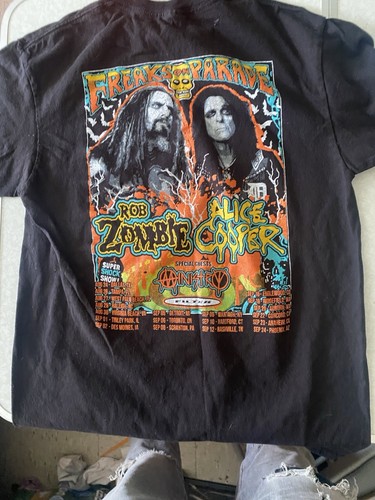 ALICE COOPER Freaks On Parade Tour 2023 T-Shirt Black Sz Adult Medium New - Picture 1 of 3