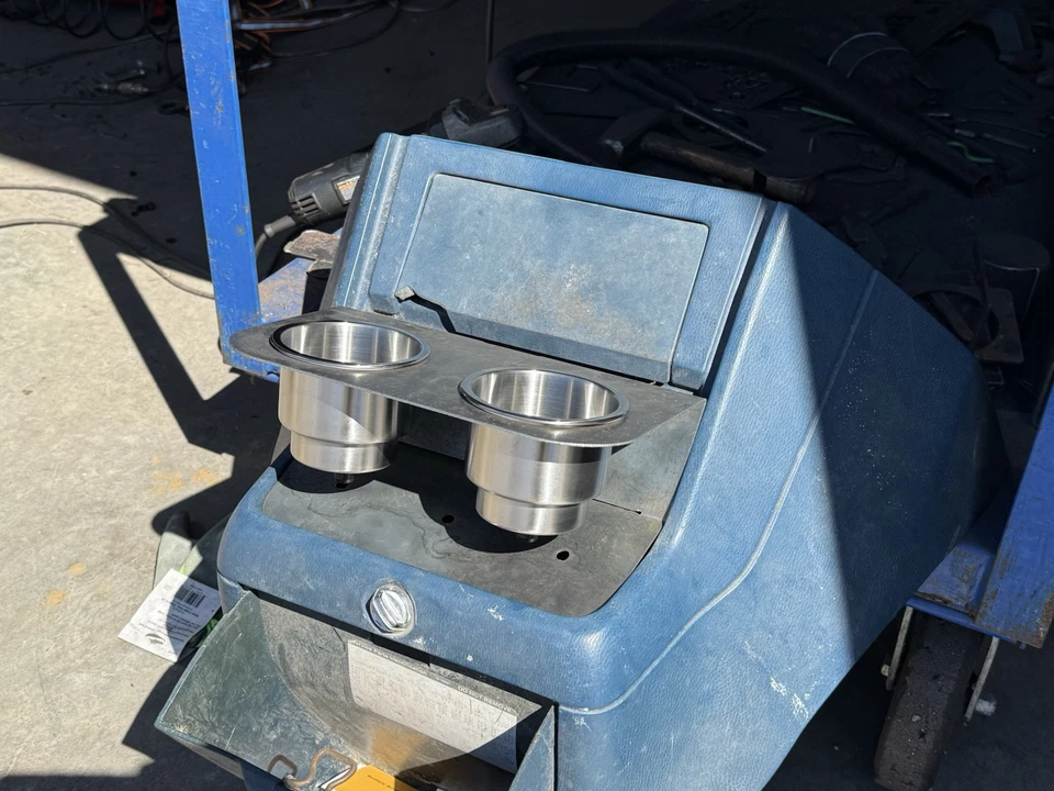 Chevy GMC G10 G20 G30 1985-1996 furgoneta Sportvan portavasos Foto 2 de 2