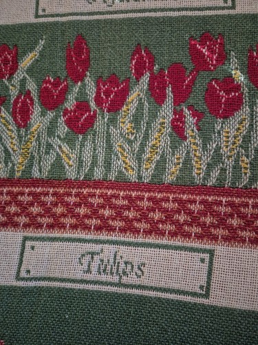 Vintage American Farmhouse Woven Tapestry Throw Blanket - 193cm L x 128cm W - Picture 14 of 24