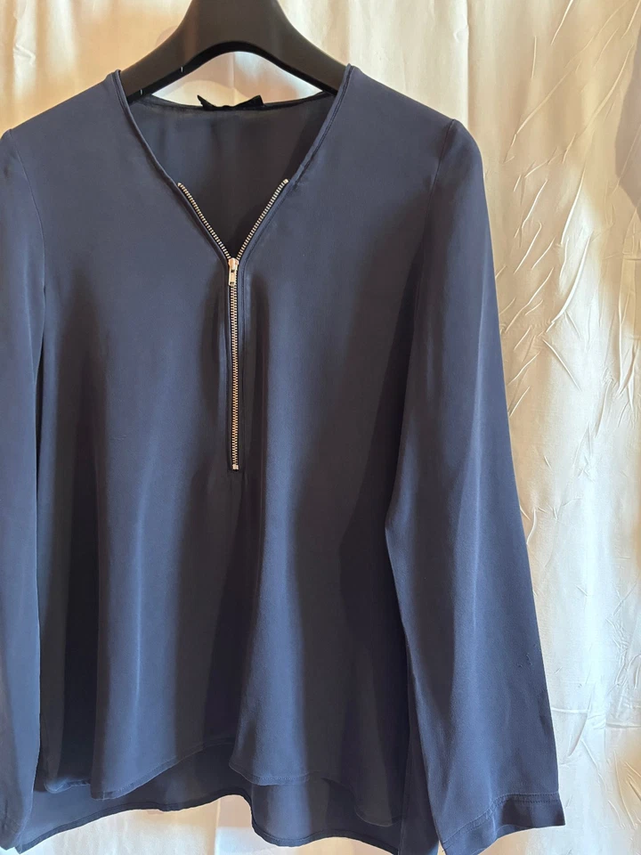 THE KOOPLES   blouse noire en soie  taille L ou 40 - Photo 2/4