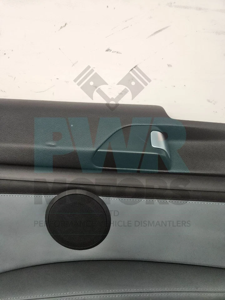 BMW E92 E93 M3 Hecktürkarte, Beifahrerseite, links Palladium Silber 9152825 - Bild 3 von 4