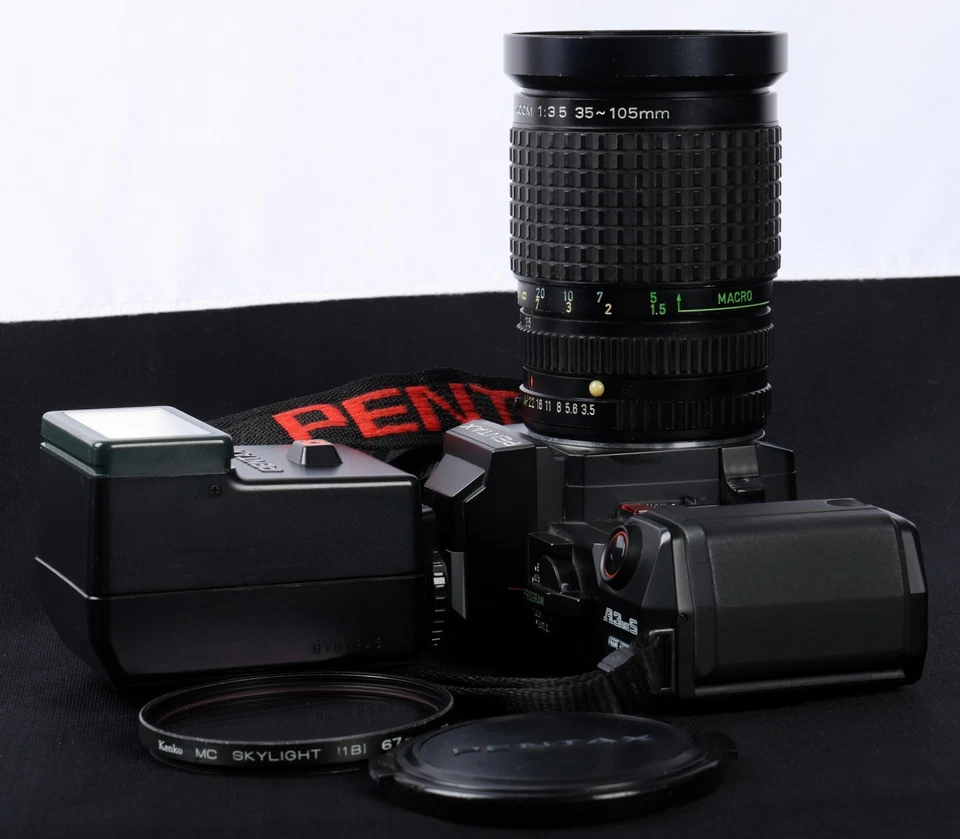 Pentax A3 Date S 35mm Film SLR + smc Pentax-A Zoom 35-105/3.5 Lens & AF200SA Kit - Image 2 of 4