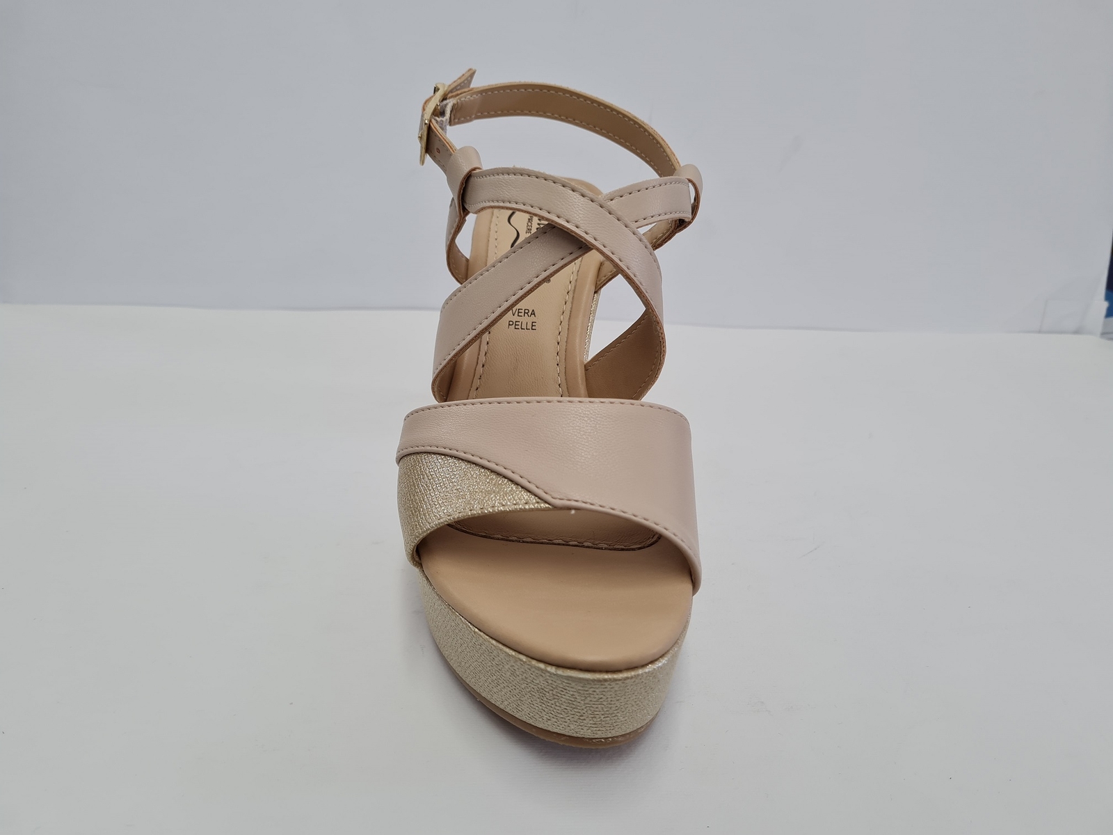 Escarpins JENNIKA Talons Hauts Liège – Taille 36, Beige, Bandes Élastiques, Occasion