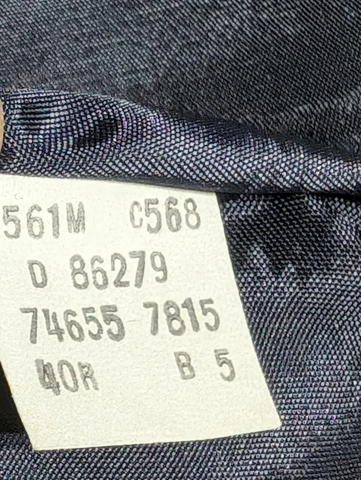 Vintage Levi's Action Suit Blazer Size 40 Light Gray Polyester Jacket Sport Coat - Image 3 of 4