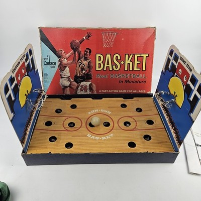 Cadaco Bas-ket Basketball In Miniature Action Board Game 1961-1966 Vintage