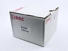 FS1A-C21S IDEC SafetyOne Controller 11-Logic 24VDC SIL3/PLe Cat4 4x0.5A DIN Rail