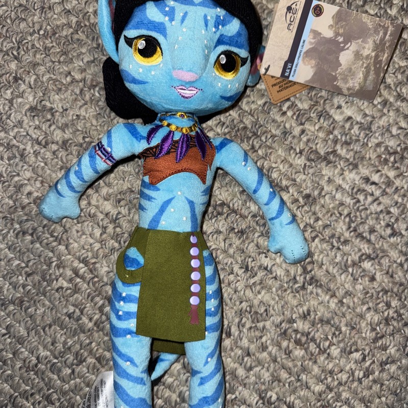 Disney Parks 2026 Avatar Pandora Female Na’Vi Navi Plush Doll Toy NEW