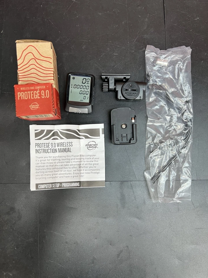 Protege 9.0 Wireless Bike Computer by Planet Bike Black Cycling Computer - Image 3 of 4