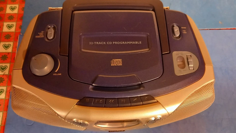 Radioregistratore + cd Philips - Immagine 2 di 4