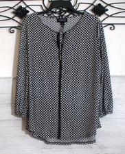Liz Claiborne Women's Knit Top Size L Long Sleeve Black Geometric Round Neck