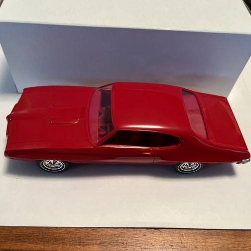 1970 Pontiac GTO Plastic Promo Model 1/25 Scale Red