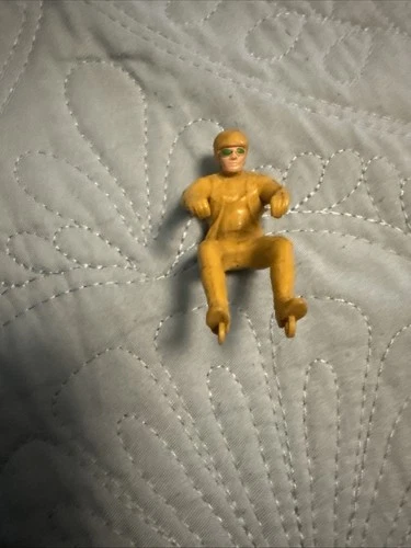 Vintage Hot Wheels RRRumblers Rider Figure Tan/yellow Green Goggles