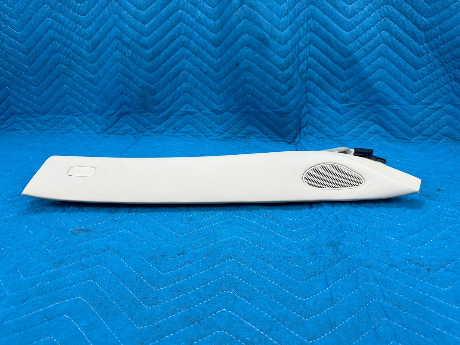 Bentley Flying Spur Windshield A-Pillar Trim Panel Passenger Side Ivory 06-12 OE