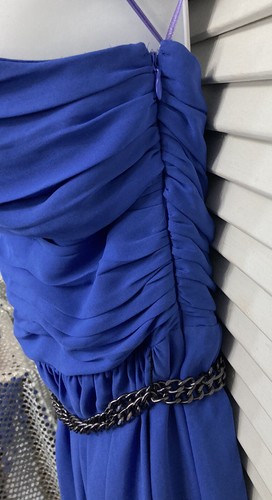 Nuevo con etiquetas Vestido Express para Mujer Cóctel Azul Un Hombro Talla 12 Precio Original $98 - Imagen 6 de 7