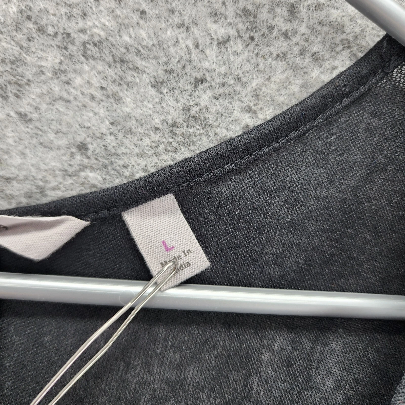 athleta long sleeve activewear shirt