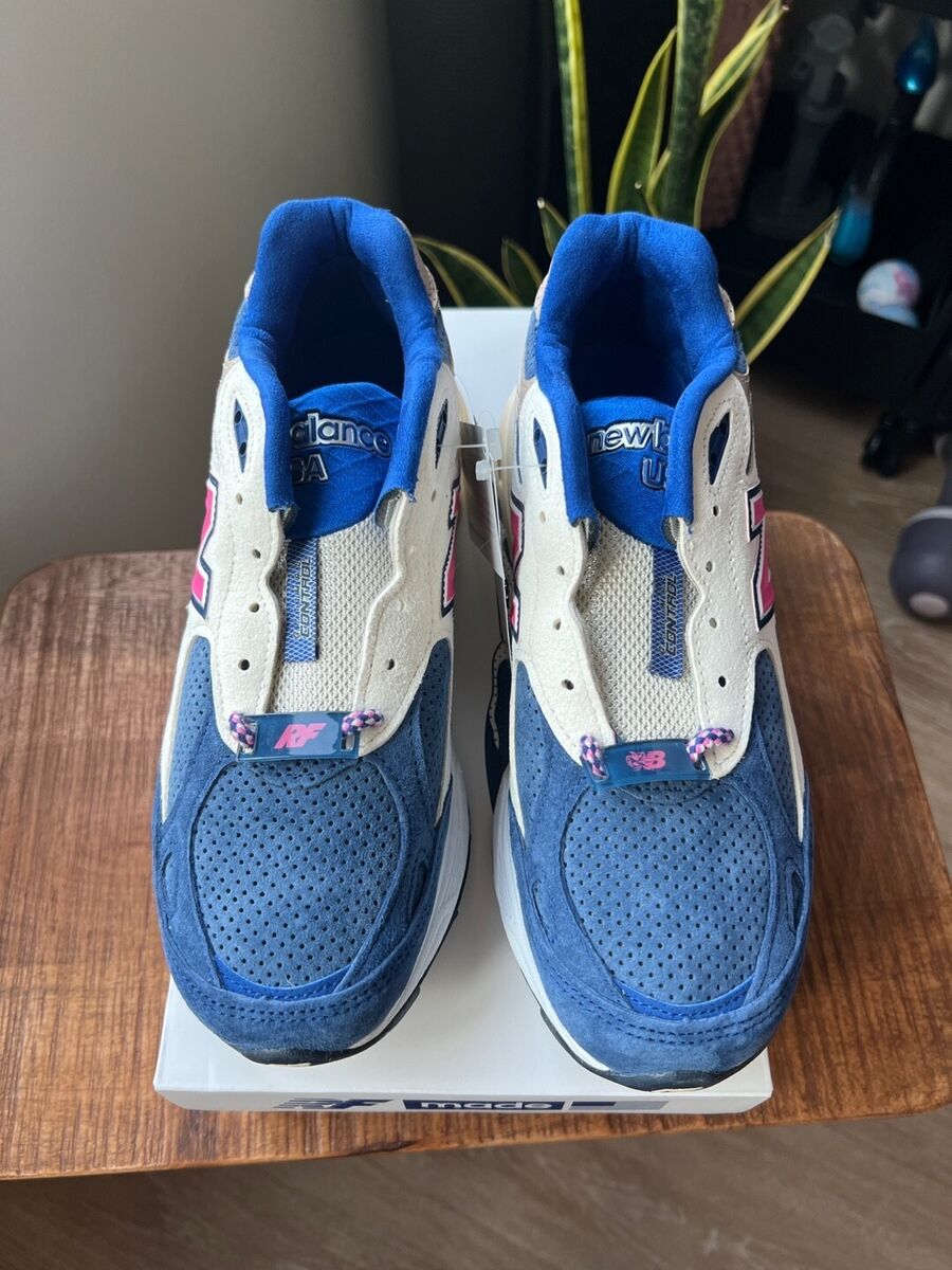 Kith x New Balance 990v3 Daytona Ronnie Fieg M990KH3 M6 / W7 Kith x New Balance 990v3 Daytona Ronnie Fieg M990KH3 M6 / W7